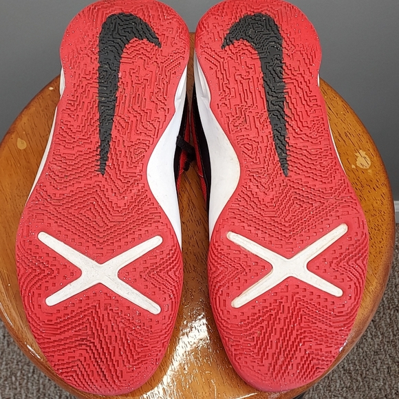 Nike, tennis shoes, bright red w/ black swoosh, youth size 5.5 - Picture 4 of 9